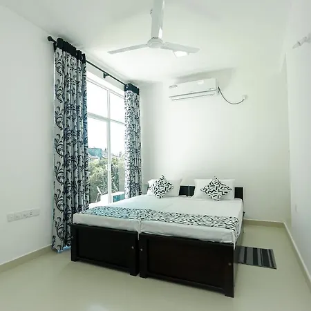 Roabaa Guesthouse Batticaloa Exterior photo